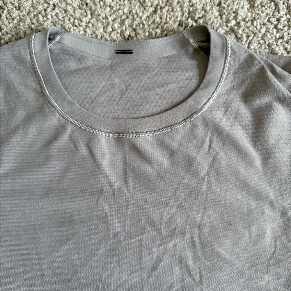 Lululemon Men’s Compression Long Sleeve Shirt Grey Size XS - Picture 3 of 7